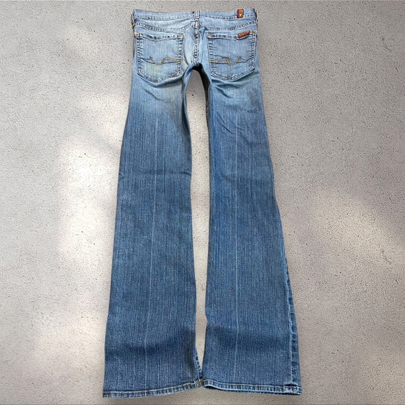 !! SOLD DO NOT BUY !! 7 For All Mankind Low-Mid Bootcut Jeans - Picture 1 of 8